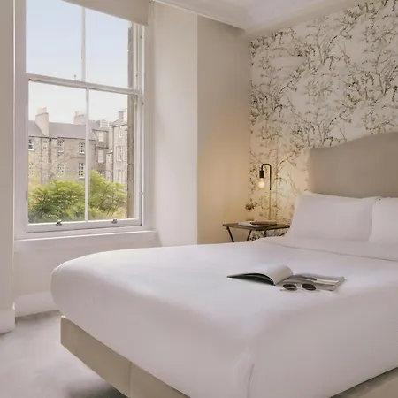 Sonder By Marriott Bonvoy Royal Garden Apartments New Town Edinburgh Exterior photo