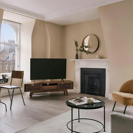 Sonder By Marriott Bonvoy Royal Garden Apartments New Town Edinburgh Exterior photo