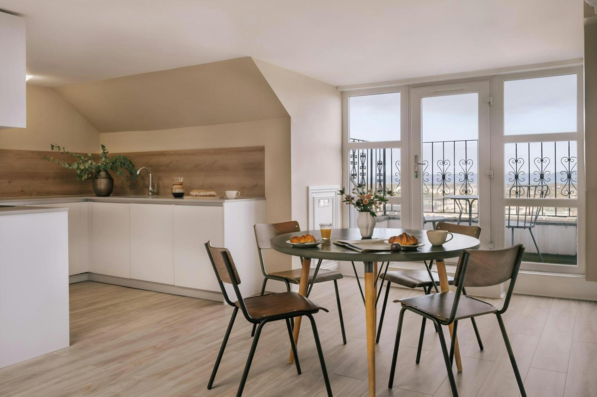 Sonder By Marriott Bonvoy Royal Garden New Town Appart hôtel Édimbourg