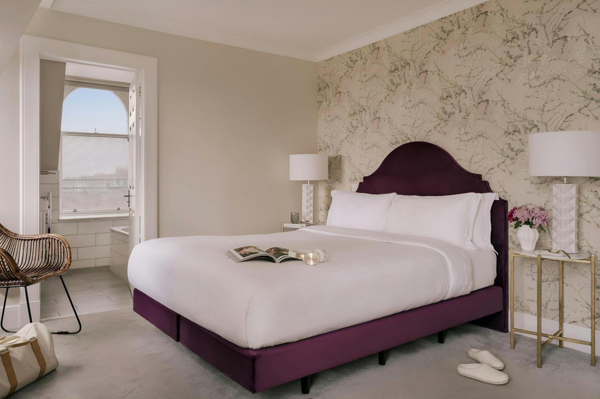 Sonder Royal Garden 4* Edinburgh